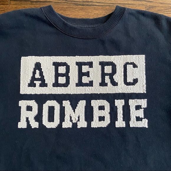 Flip Sequin Pullover - Picture 11 of 12